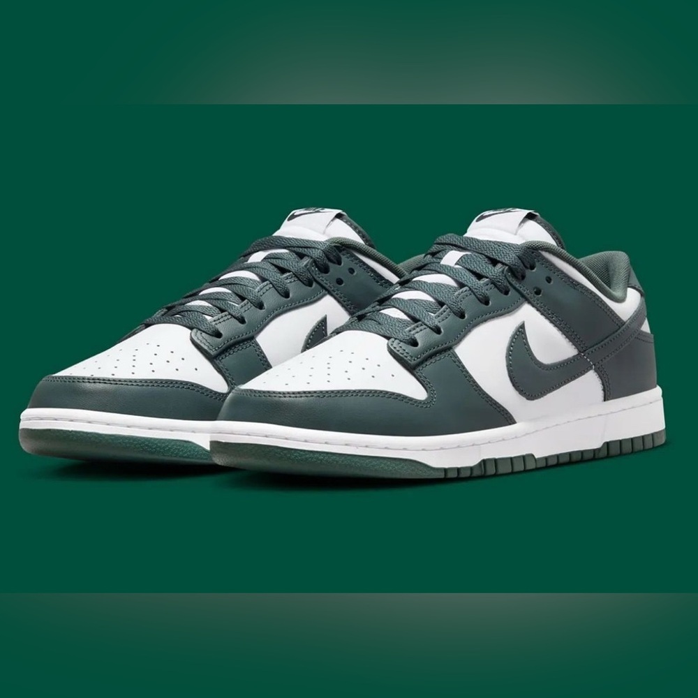 Nike Dunk Low Men’s Retro Vintage Green White Sneakers DV0833-111 Size 8.5